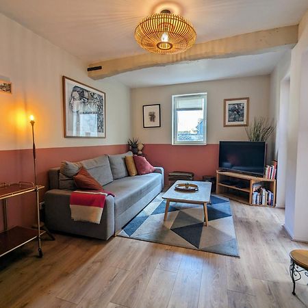 Artist Home - City Center - Bathtub - Terrasse - Full Appartment รูออง ภายนอก รูปภาพ