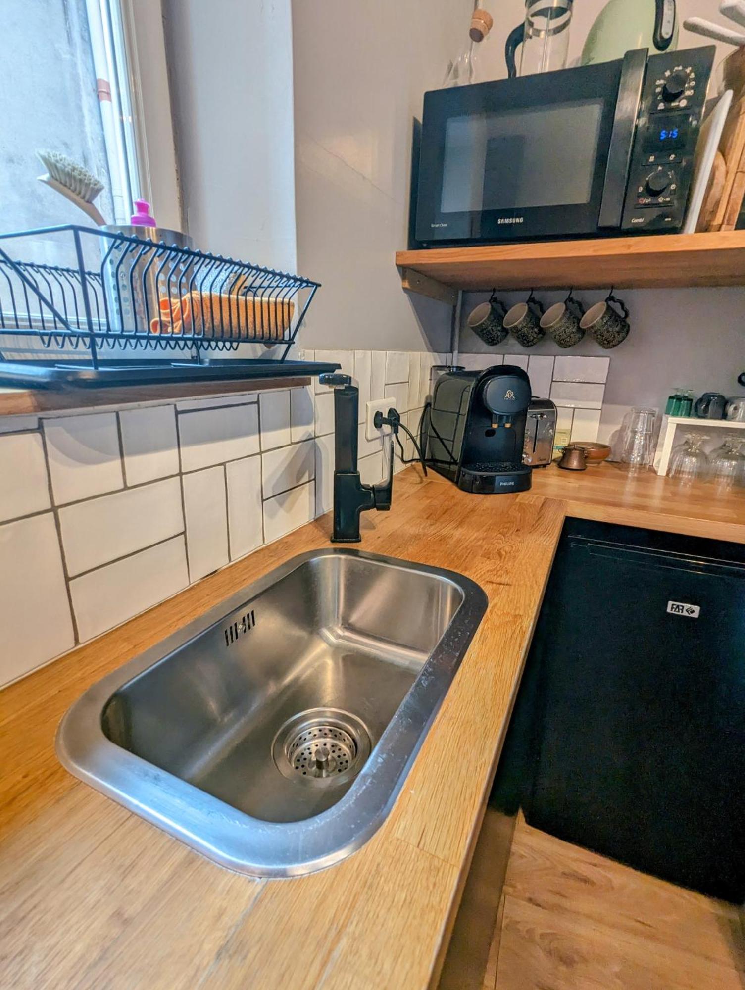 Artist Home - City Center - Bathtub - Terrasse - Full Appartment รูออง ภายนอก รูปภาพ